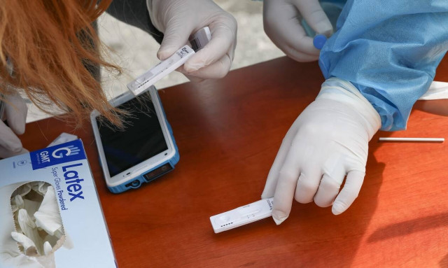 Κρούσματα σήμερα: Αυξήθηκαν οι μεταλλάξεις του κορονοϊού στη χώρα - Σε ποιες περιοχές εντοπίζονται