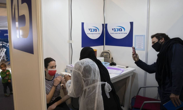 Ισραήλ - Κορονοϊός:Δεν αποδεικνύεται ότι η αποτελεσματικότητα του εμβολίου μειώνει τη μεταδοτικότητα