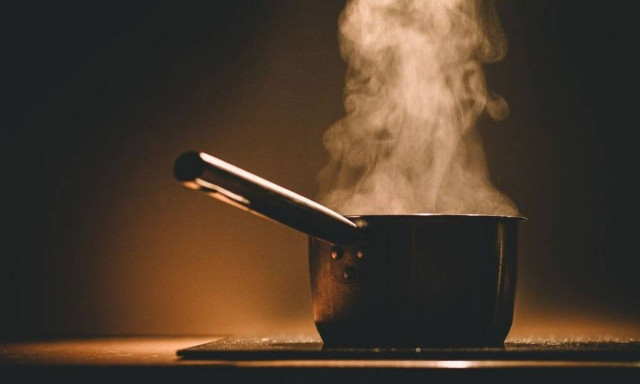 Φρίκη: Τον έσφαξε, τον ευνούχισε, τον τεμάχισε και τον μαγείρεψε όταν της είπε ότι παντρεύεται άλλη