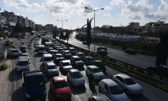 Κίνηση τώρα: Μεγάλο μποτιλιάρισμα στους δρόμους της Αττικής 