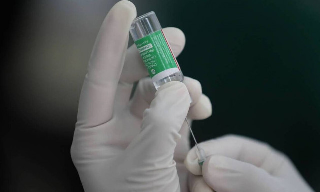 Κέρκυρα: Κατεπείγουσα εισαγγελική έρευνα για τον εκτός λίστας εμβολιασμό