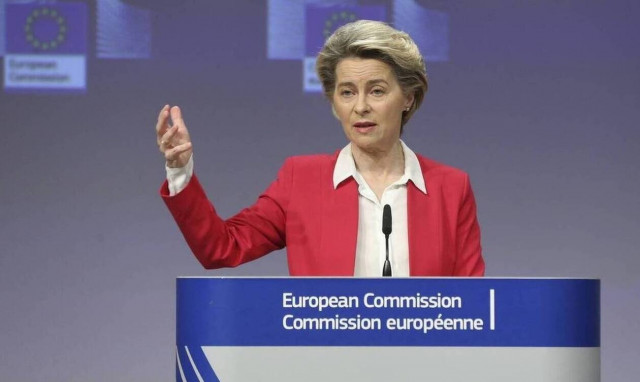 Φον Ντερ Λάιεν: Υπερ των αποφάσεων της Κομισιόν για τα εμβόλια -Θα υπάρξουν και στο μέλλον «εμπόδια»