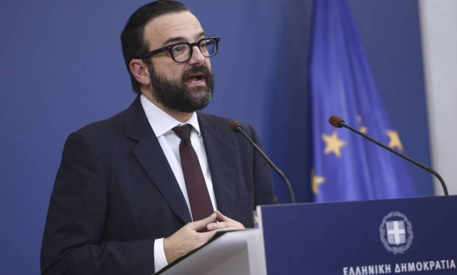 Χρήστος Ταραντίλης: Δείτε LIVE την ενημέρωση των πολιτικών συντακτών