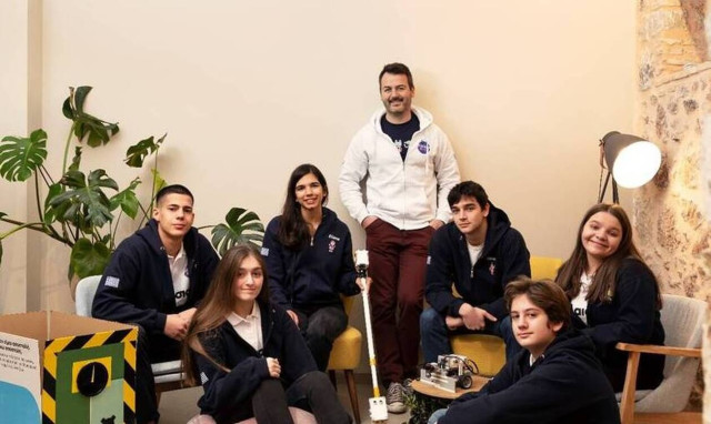 Το Πλαίσιο «αγκαλιάζει» την Εκπαίδευση και φέρνει την Τεχνολογία στους μαθητές