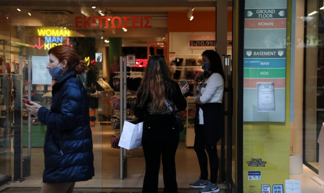 Σφοδρές αντιδράσεις από τον εμπορικό κόσμο για τα νέα μέτρα στο λιανεμπόριο