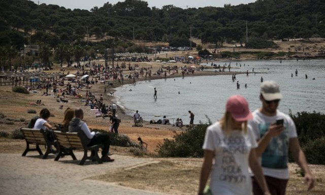 Απαγόρευση κυκλοφορίας στις 6 τα Σαββατοκύριακα: «Κλειδώνει» η εισήγηση των ειδικών για την Αττική