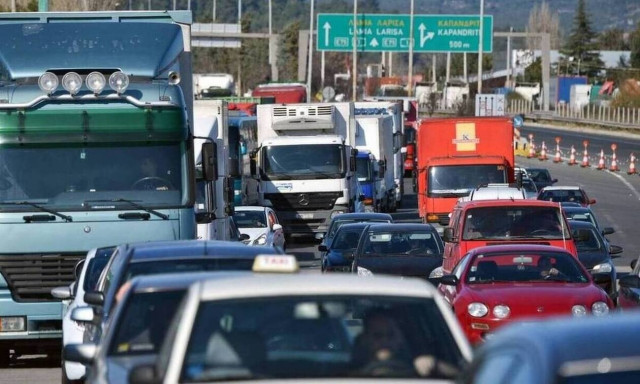 Ημέρα ανακοινώσεων: Το απόλυτο χάος στους δρόμους της Αθήνας