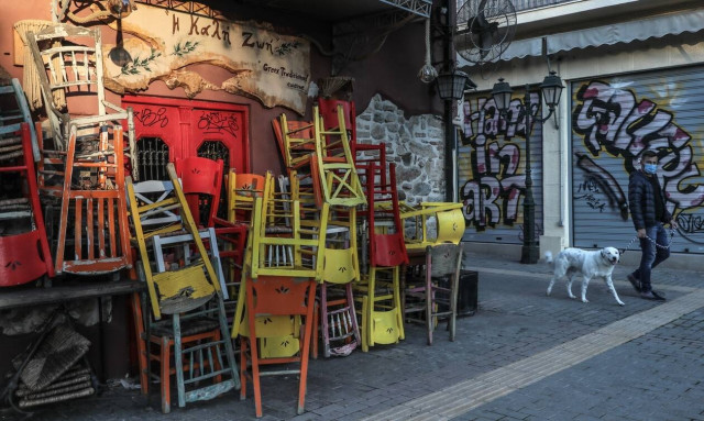 Lockdown: Αγωνιά ο εμπορικός κόσμος - Δυσοίωνο το μέλλον για την εστίαση