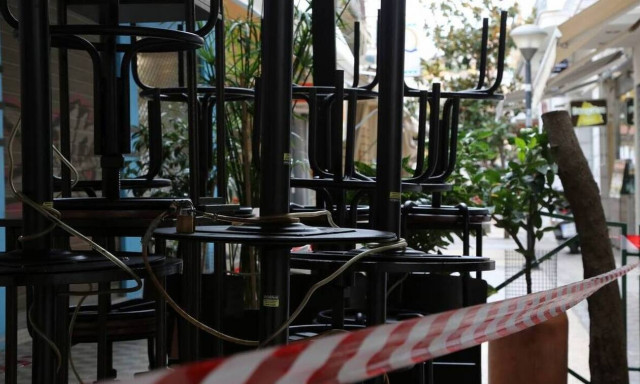 Lockdown – Εστίαση: Πότε ανοίγουν καφέ, μπαρ, εστιατόρια – Αγωνία σε επιχειρηματίες και εργαζόμενους