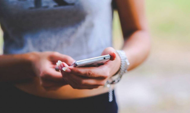 Μεγάλη προσοχή: Καταγγελίες για τηλεφωνικές απάτες - Τα νούμερα που πρέπει να αποφεύγετε 