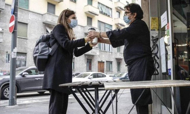 Ban on take-away food orders revoked by Development & Investment Minister Georgiadis on Saturday	