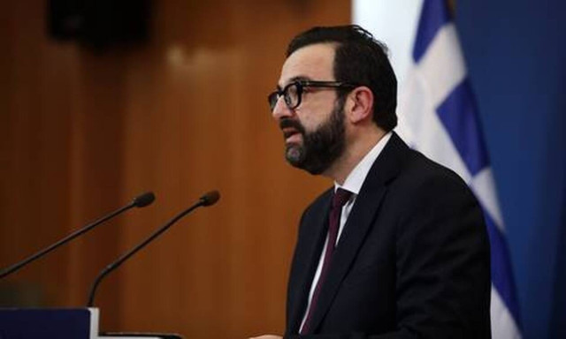 Tsipras chooses the tactics of division and disorientation, gov't spokesperson Tarantilis says