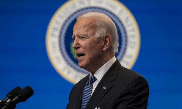 Μπάιντεν: Θα είναι δύσκολο να επιτευχθεί συλλογική ανοσία πριν από τα τέλη του καλοκαιριού