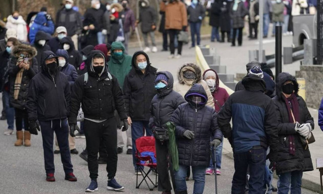 ΗΠΑ: Eξαπλώνεται ταχύτατα η παραλλαγή του νέου κορονοϊού