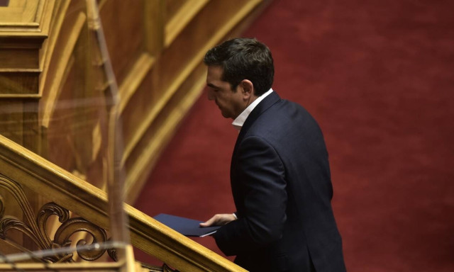 Ο Τσίπρας βγαίνει από την καραντίνα και ψάχνει την «Ιθάκη» του μέσω Ικαρίας