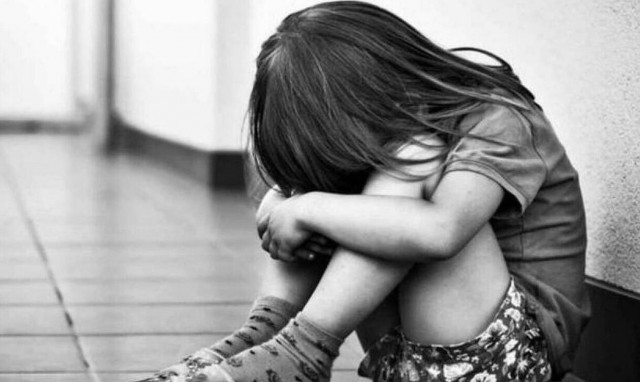 ΕΛ.ΑΣ.: 300 υποθέσεις σεξουαλικής κακοποίησης και πορνογραφίας ανηλίκων σε 1 χρόνο