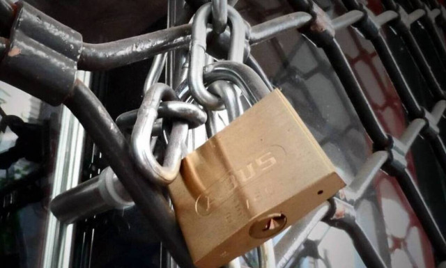 Θεσσαλονίκη: Σε απόγνωση οι επιχειρηματίες - Λουκέτο για 50 καταστήματα σε μια εβδομάδα