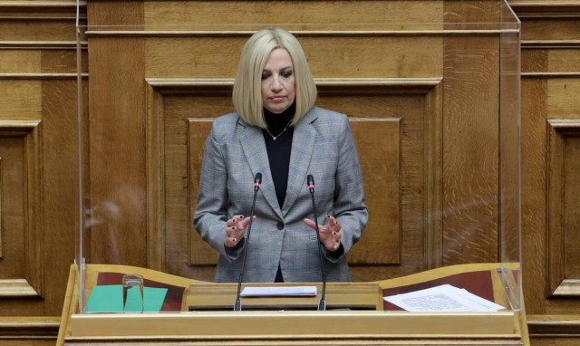 Γεννηματά για διάγγελμα Μητσοτάκη: «Η κυβέρνηση τρέχει πίσω από την πανδημία»