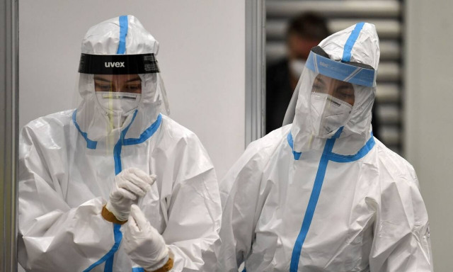 Κορονοϊός - Γερμανία: Σε περίπτωση χαλάρωσης των μέτρων το τρίτο κύμα θα είναι ιός-turbo