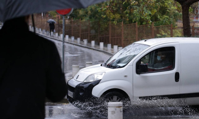 Καιρός: Έρχονται καταιγίδες και χαλάζι - Πώς θα κινηθεί η κακοκαιρία τις επόμενες ώρες (ΧΑΡΤΗΣ)