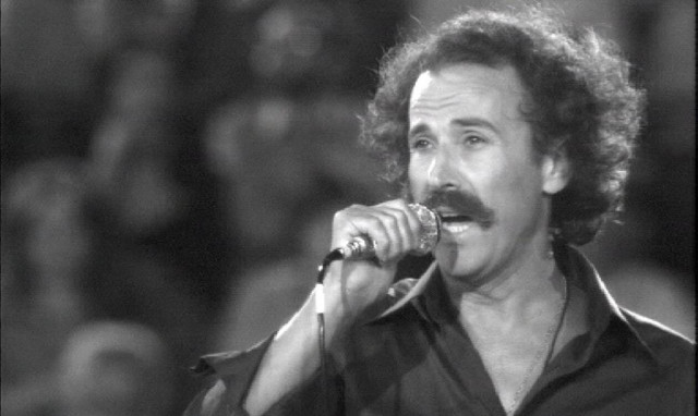 Νίκος Ξυλούρης: 41 χρόνια χωρίς τον «Αρχάγγελο της Κρήτης» 