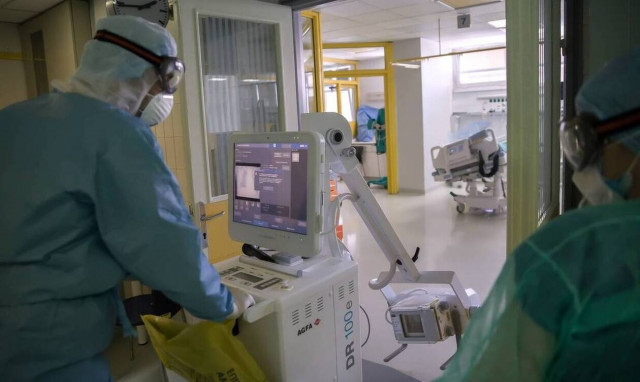 Κορoνοϊός - Παγώνη: Ποτέ δεν τηρήσαμε τα μέτρα - «Χαροπαλεύει» το Σύστημα Υγείας 