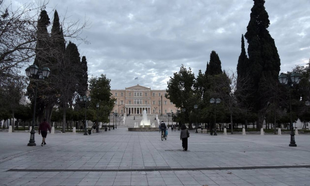 Lockdown: Την Τετάρτη στις 12:00 η εξειδίκευση των νέων μέτρων από τον Νίκο Χαρδαλιά 