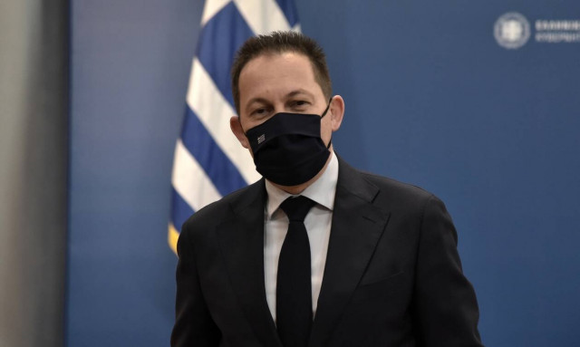 Live: Η συνέντευξη του Στέλιου Πέτσα στο Newsbomb.gr