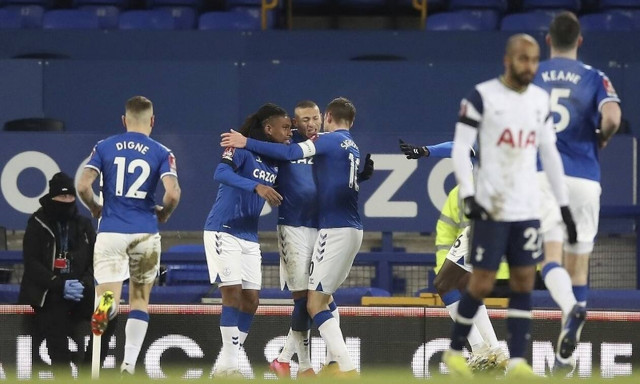 Απίθανη ματσάρα! Η Έβερτον 5-4 την Τότεναμ - Όλα τα γκολ του FA Cup (videos)