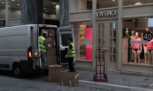 Lockdown στην Αττική: Tι ισχύει για αναστολές, πρόγραμμα «ΣΥΝ-ΕΡΓΑΣΙΑ» και άδειες ειδικού σκοπού