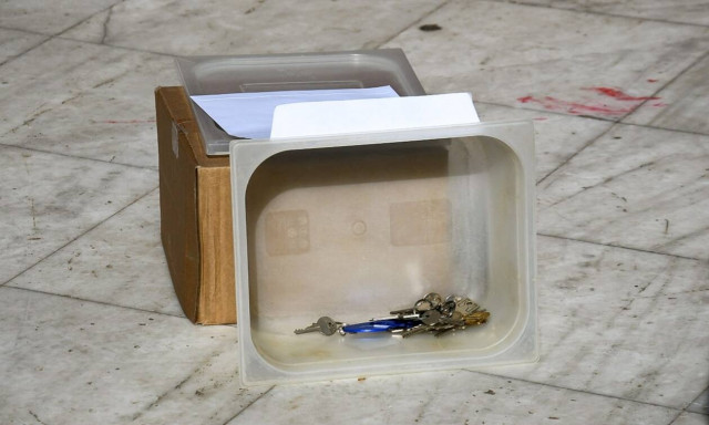 Συνωστισμός και φόβος στην Πάτρα – Ο κόκκινος συναγερμός φέρνει ανασφάλεια