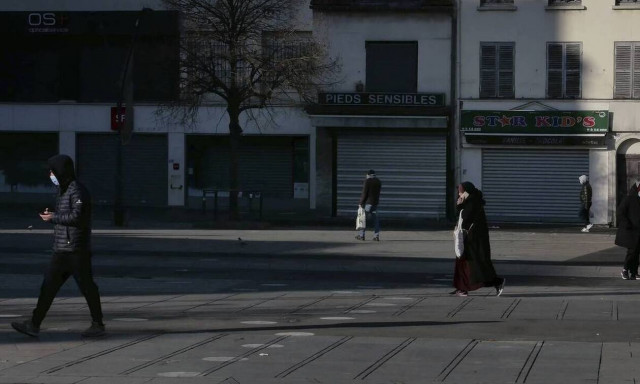 Κορονoϊός - Γαλλία: Ταχεία εξάπλωση του ιού δείχνουν τα λύματα 