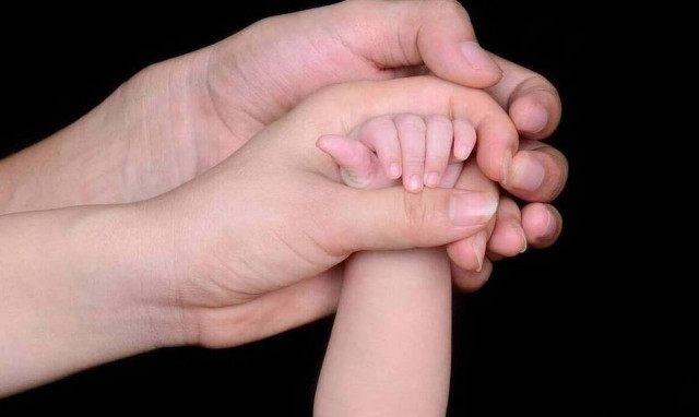 ΟΠΕΚΑ - Επίδομα παιδιού A21: Οι ημερομηνίες πληρωμής - Ποιοι δικαιούχοι θα δουν αύξηση 