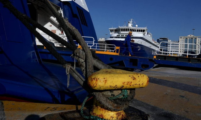 Απεργία στα πλοία στις 23-24 Φεβρουαρίου - Τι ζητούν οι ναυτεργάτες