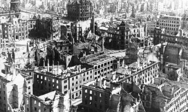 Οι Βομβαρδισμοί της Δρέσδης