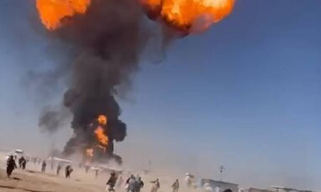 Αφγανιστάν: Βυτιοφόρο εξερράγη στα σύνορα με το Ιράν, τουλάχιστον 10 τραυματίες	