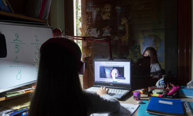 Κακοκαιρία «Μήδεια»: Με τηλεκπαίδευση τα μαθήματα στις περιοχές που κλείνουν τα σχολεία 