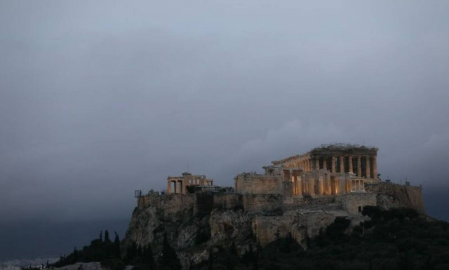Κορονοϊός: Μεταλλάξεις και διασωληνωμένοι δεν επιτρέπουν εφησυχασμό - Προβληματίζει η Αττική 