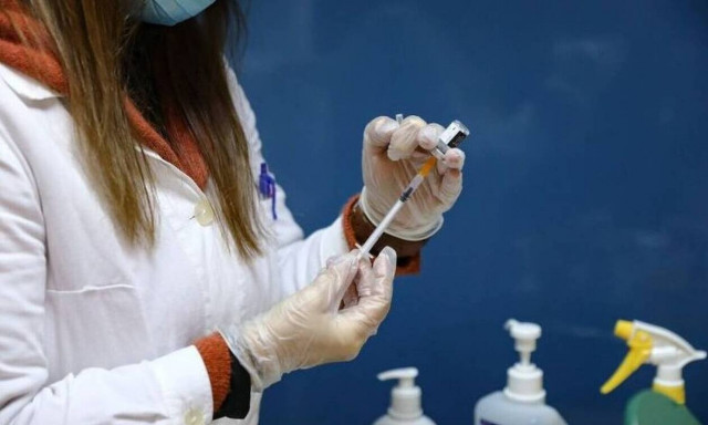 Γεωργαντάς: Πάνω από 20.000 εμβολιασμοί καθημερινά (video)