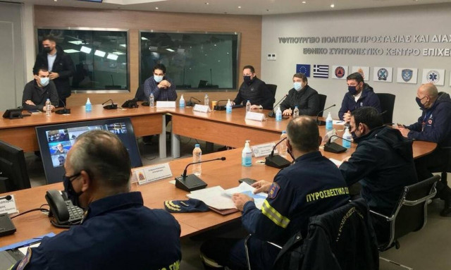 Κακοκαιρία «Μήδεια»: Απαγόρευση κυκλοφορίας στα φορτηγά – Τι αποφασίστηκε στη σύσκεψη