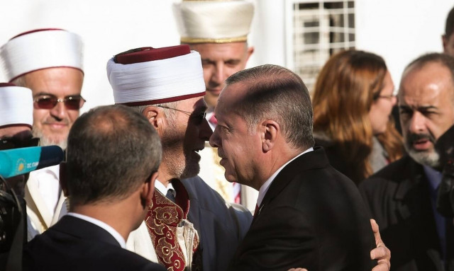 Τα βρώμικα παιχνίδια των Τούρκων στην Θράκη με τους Μουφτήδες 