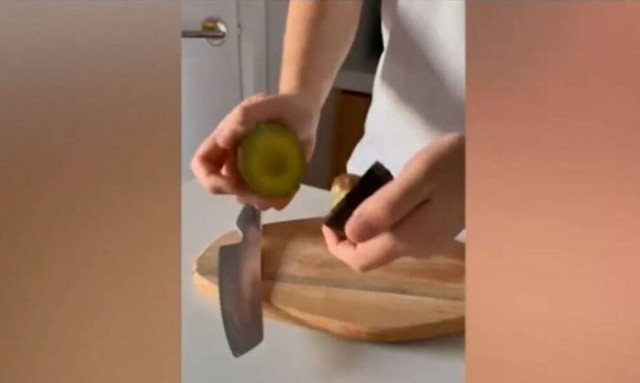Το αβοκάντο που έγινε viral στο Tik-Tok! Δείτε το λόγο (video)