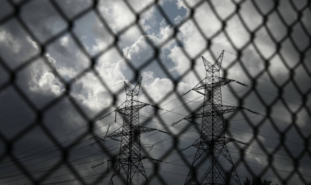 ΑΔΜΗΕ: Βλάβη στο σύστημα υψηλής τάσης στη Βόρεια Εύβοια