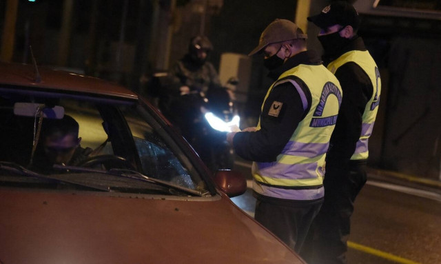 Lockdown – Δερμιτζάκης: Δεν θα δούμε απόδοση σε δύο εβδομάδες, πρέπει να πάμε σε lockdown Μαρτίου