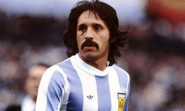 Θρήνος στην Αργεντινή: Πέθανε από κορονοϊό ο Λεοπόλδο Λούκε 