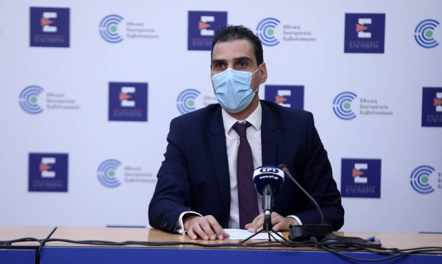 Κορονοϊός - Θεμιστοκλέους: Τι θα γίνει με όσους δεν μπόρεσαν να κάνουν την α' δόση του εμβολίου 