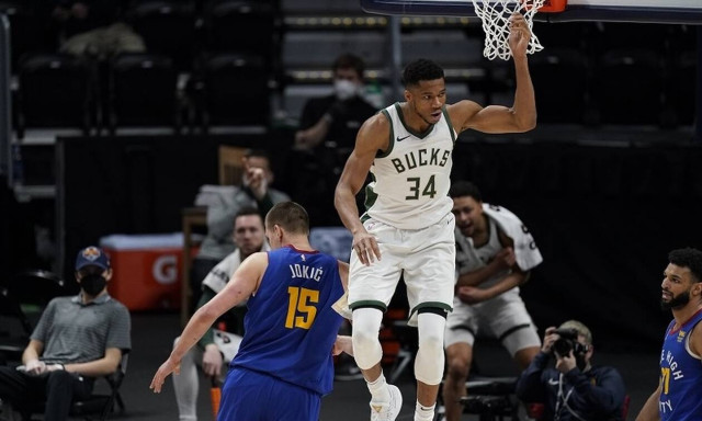 Γιάννης Αντετοκούνμπο: Επιστρέφει ο κόσμος στα ματς των Μπακς!