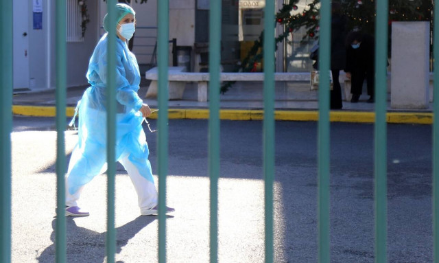 ΠΑΓΝΗ: Δεν έχει σχέση με το εμβόλιο κατά του κορονοϊού ο θάνατος του 87χρονου