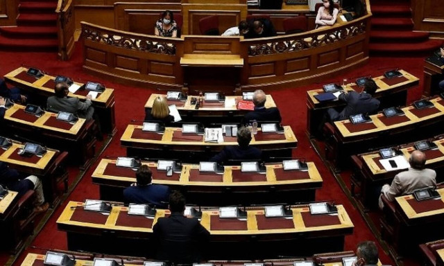 Τροπολογία για την παράταση αναστολών, Συν-Εργασίας και προκαταβολή συντάξεων