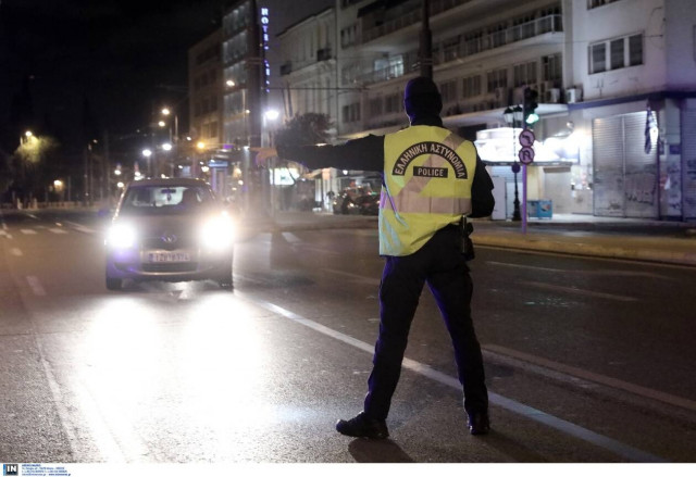 Lockdown: «Υγειονομικά ασφαλές» να πάμε σε παράταση - Τι ανησυχεί τους λοιμωξιολόγους